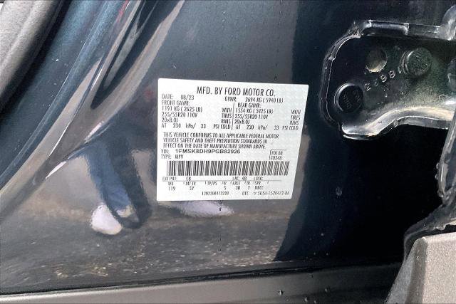 Certified 2023 Ford Explorer XLT w/ Equipment Group 202A image 27