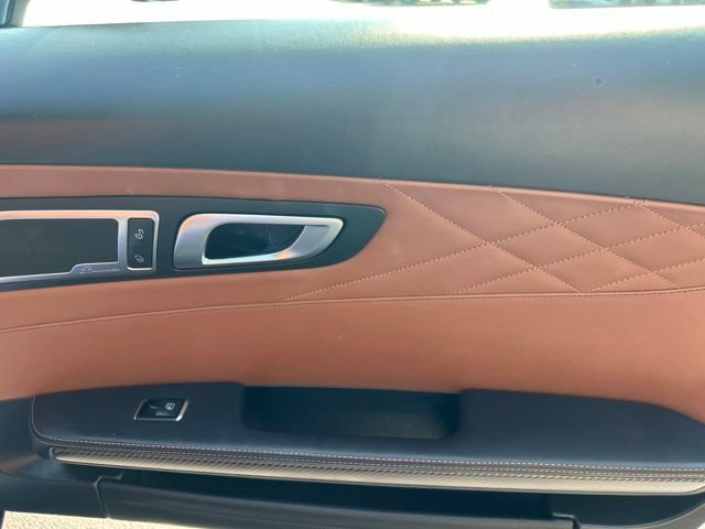 Used 2016 Mercedes-Benz AMG GT S image 16
