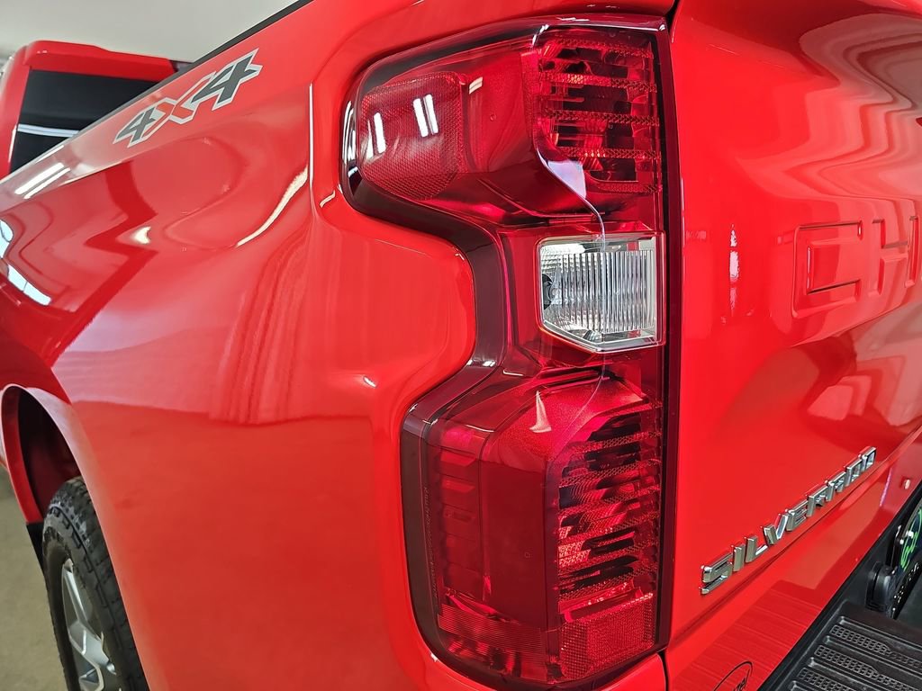 Certified 2026 Chevrolet Silverado 1500 LT image 39