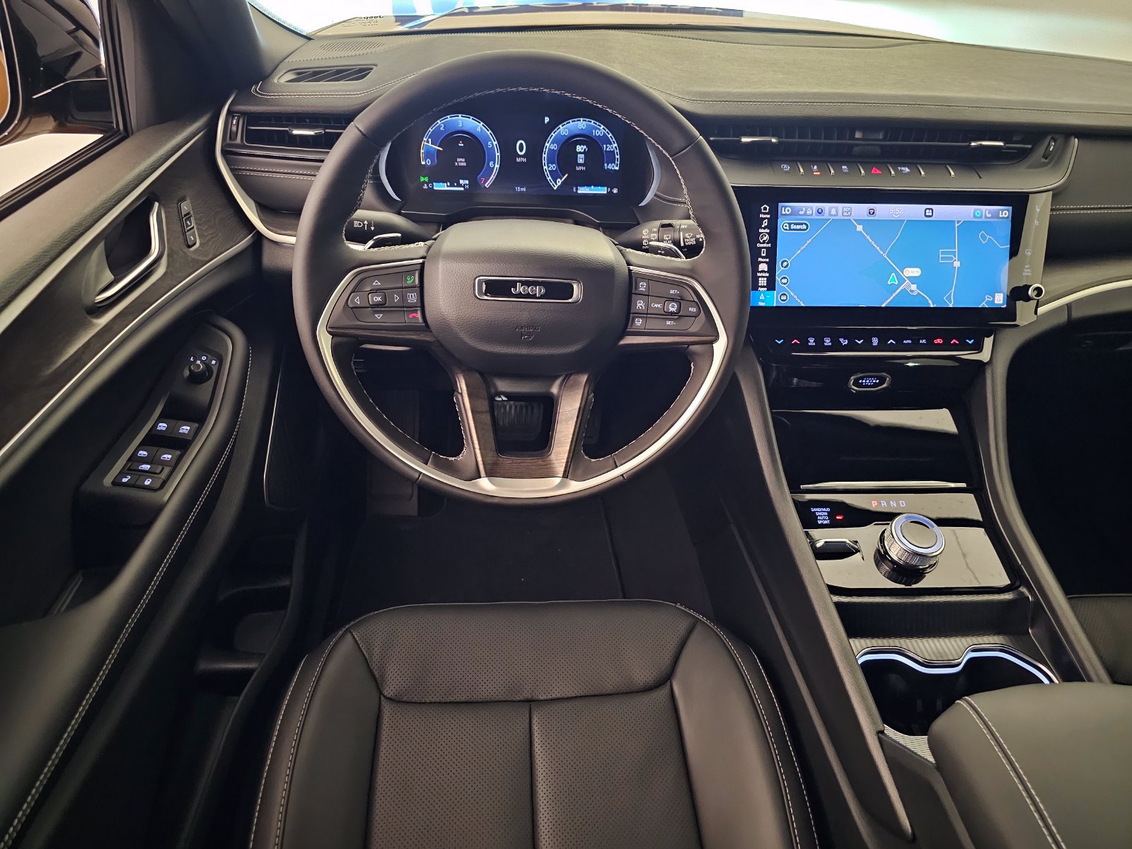 New 2026 Jeep Grand Cherokee Limited AWD/4WD image 8