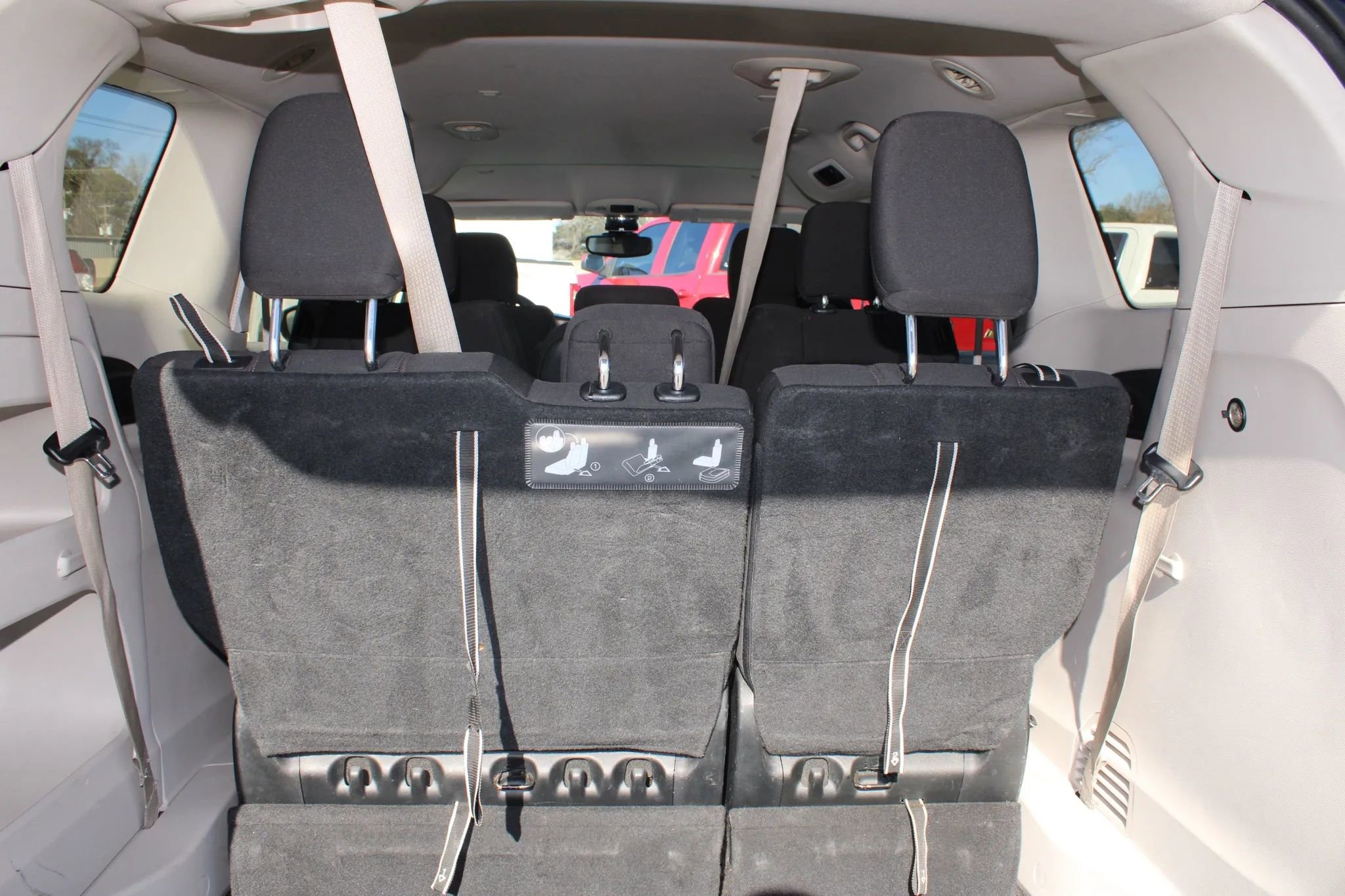 Used 2017 Chrysler Pacifica LX image 10