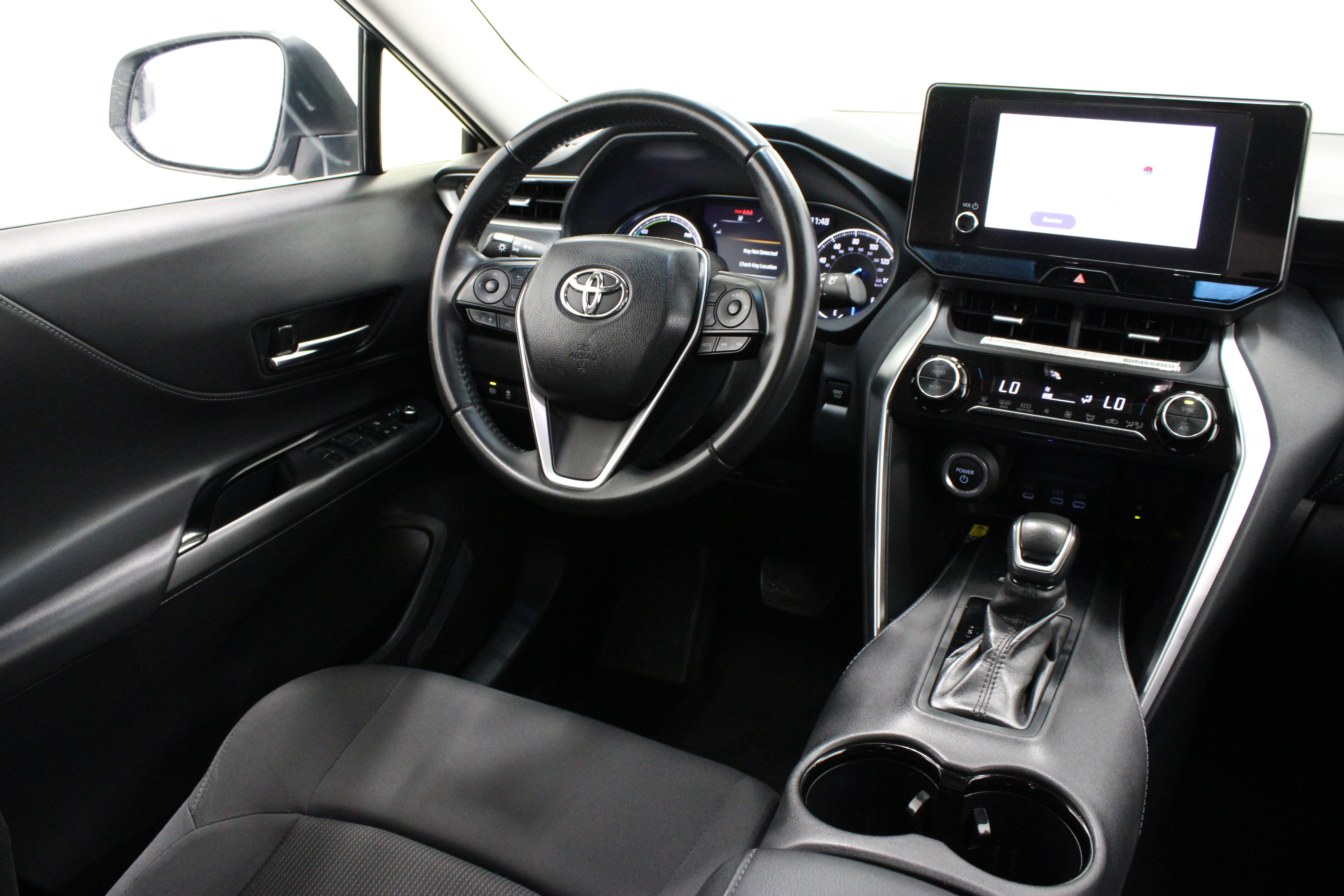 Certified 2023 Toyota Venza LE AWD/4WD image 30