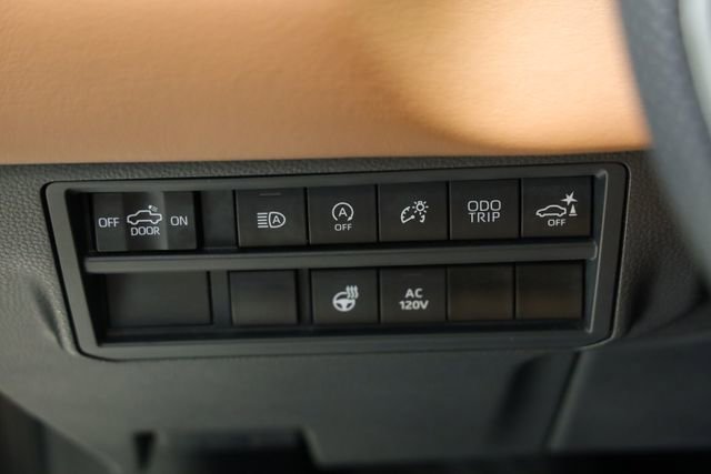 Used 2022 Toyota Tundra 1794 Edition image 30