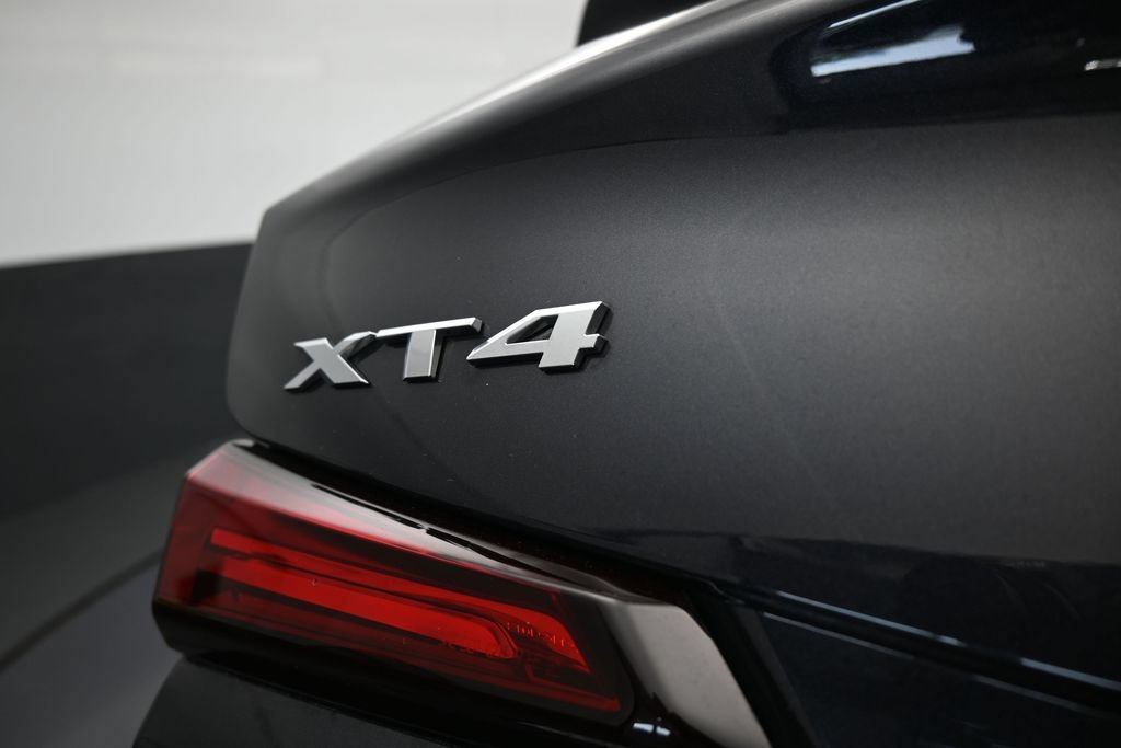 Used 2023 Cadillac XT4 Luxury FWD image 34