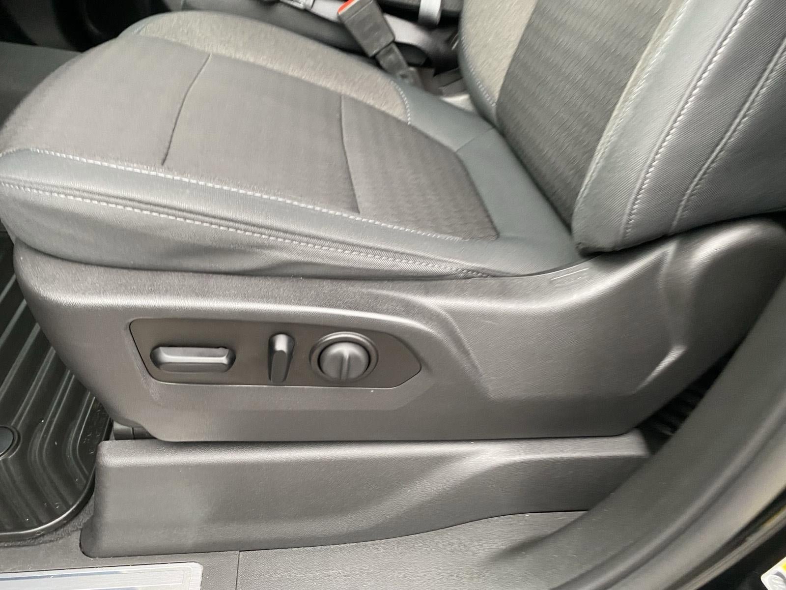 Used 2019 GMC Sierra 1500 Elevation w/ Elevation Value Package AWD/4WD image 18