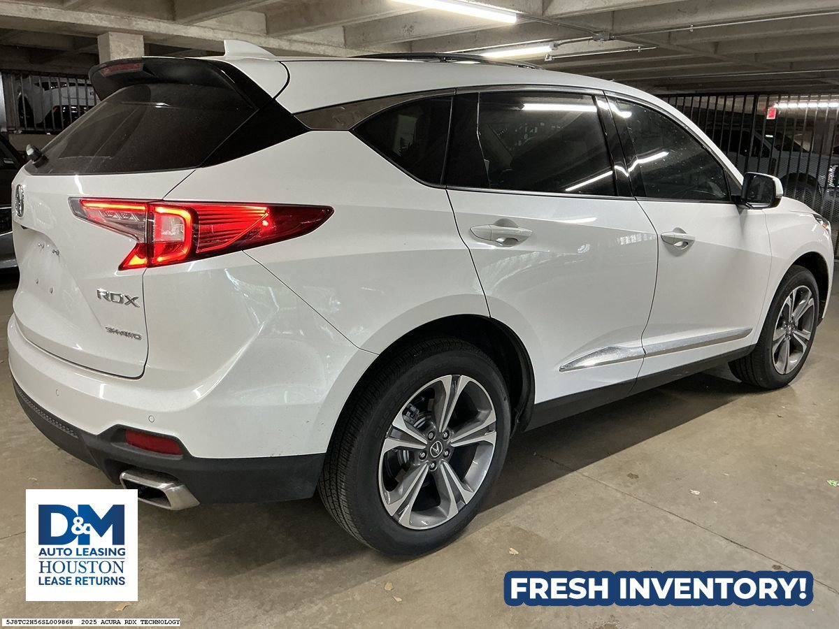 Used 2025 Acura RDX SH-AWD w/ Technology Package image 5