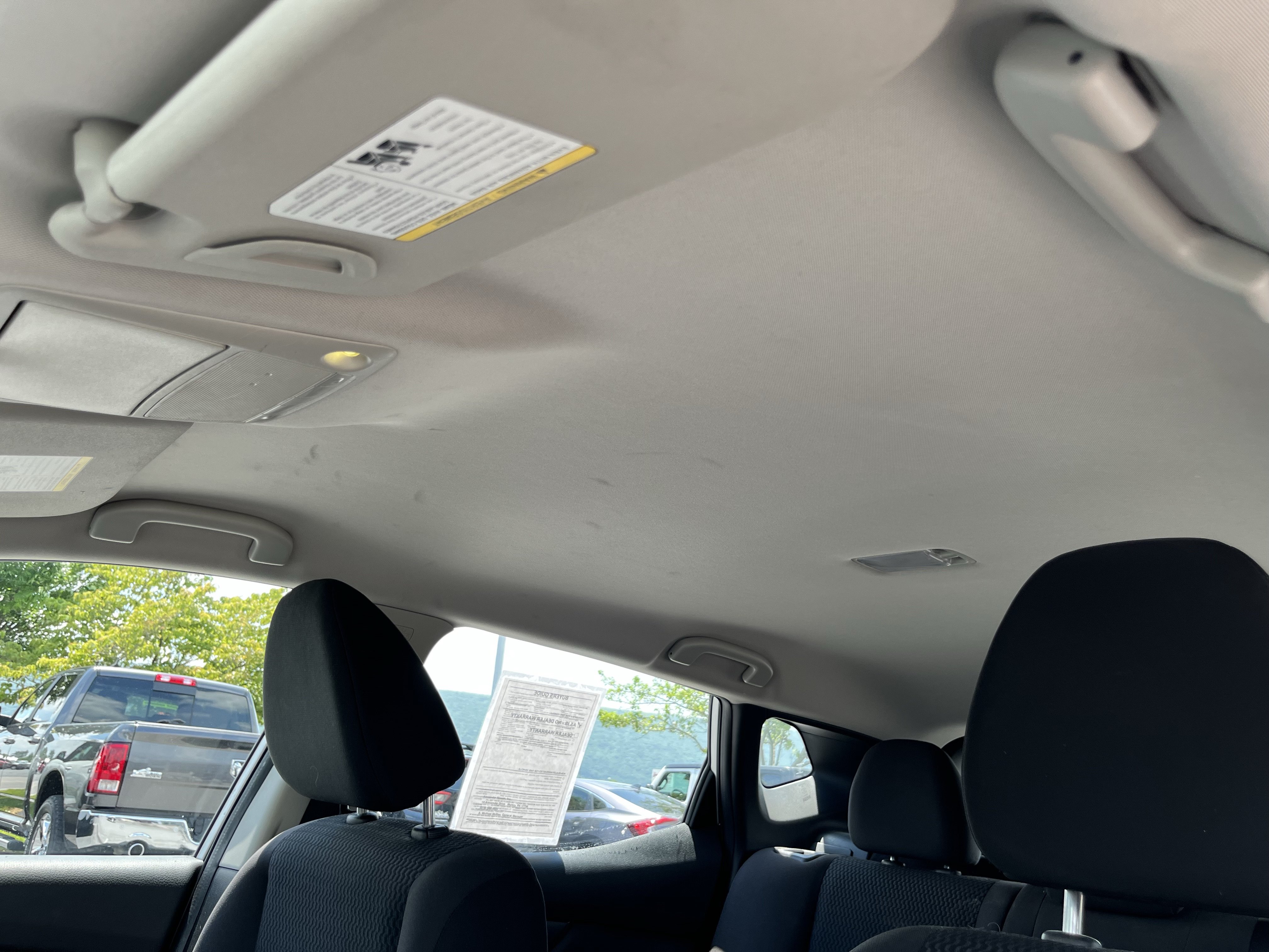Used 2018 Nissan Rogue Sport S AWD/4WD image 21