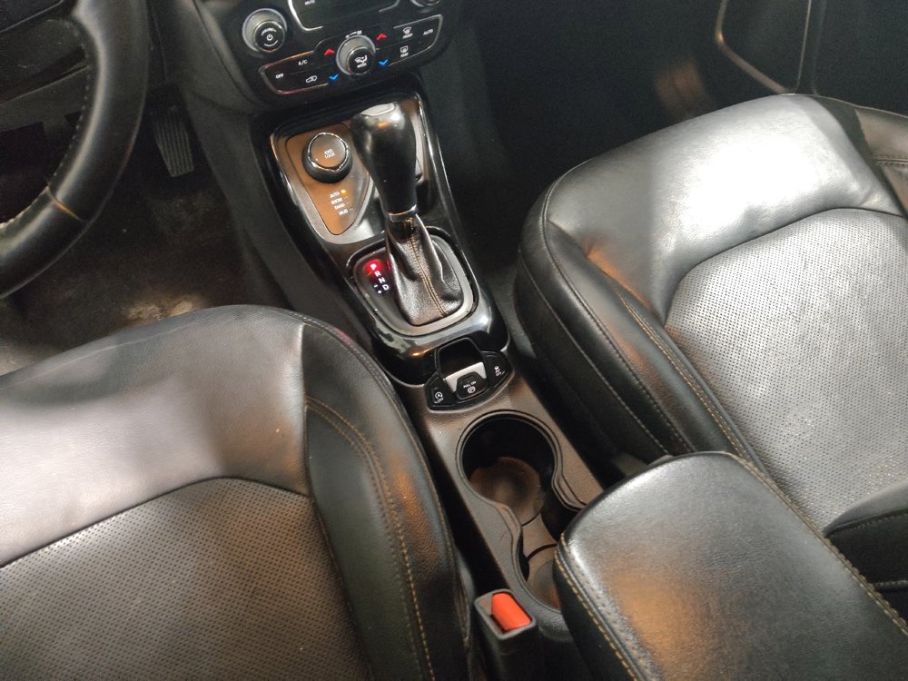 Used 2018 Jeep Compass Limited image 26