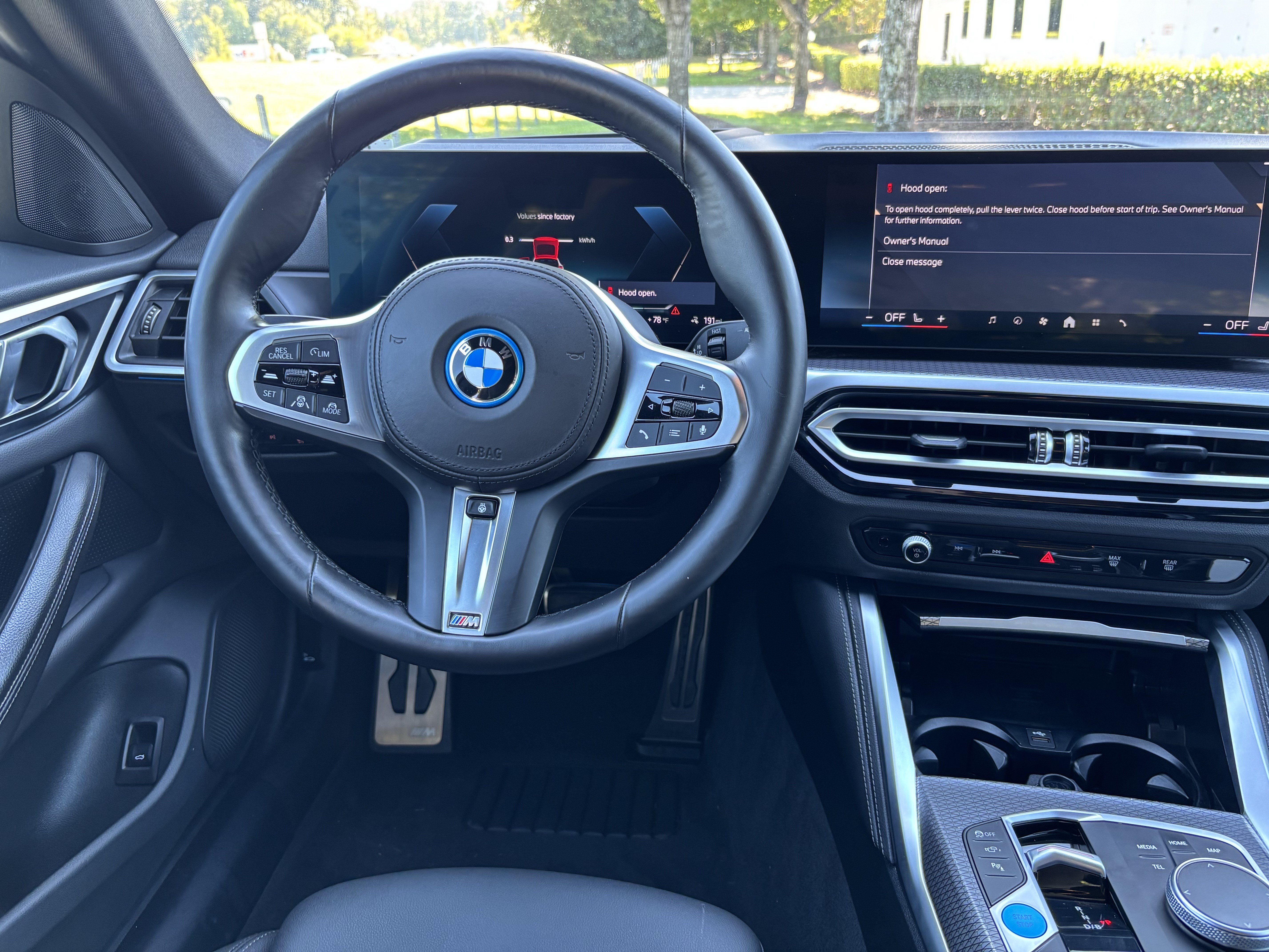 Certified 2024 BMW i4 eDrive40 w/ M Sport Package RWD image 30