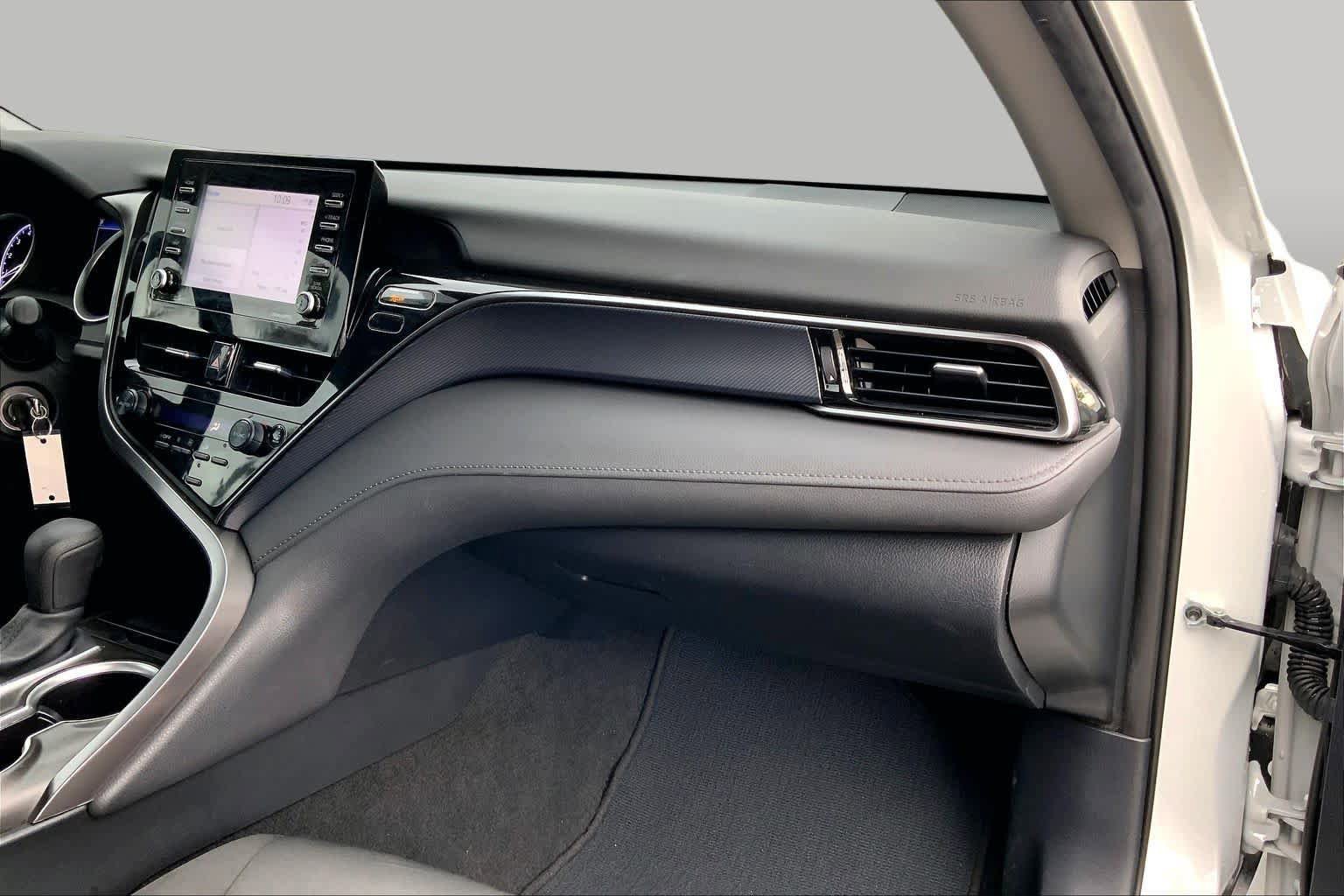 Used 2024 Toyota Camry LE FWD image 18