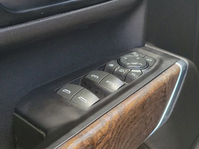 Used 2022 GMC Sierra 3500 Denali w/ Denali Ultimate Package image 19