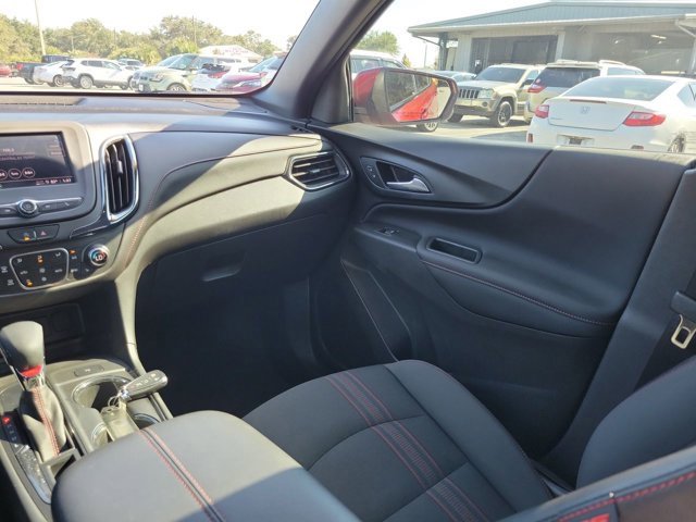 Used 2024 Chevrolet Equinox RS image 3