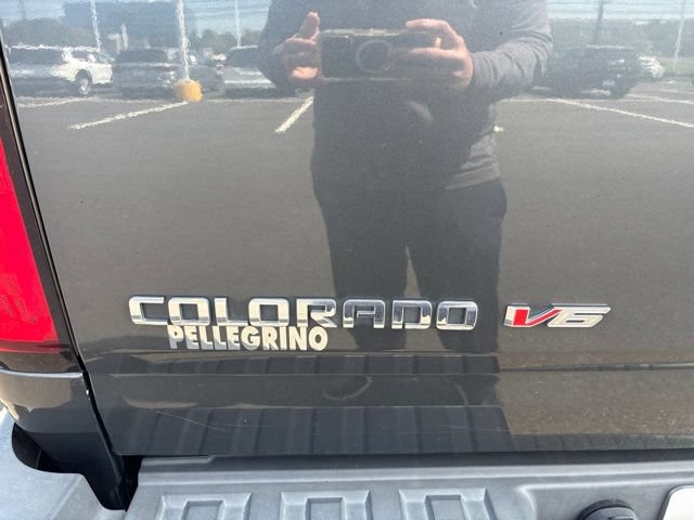 Used 2017 Chevrolet Colorado Z71 AWD/4WD image 10