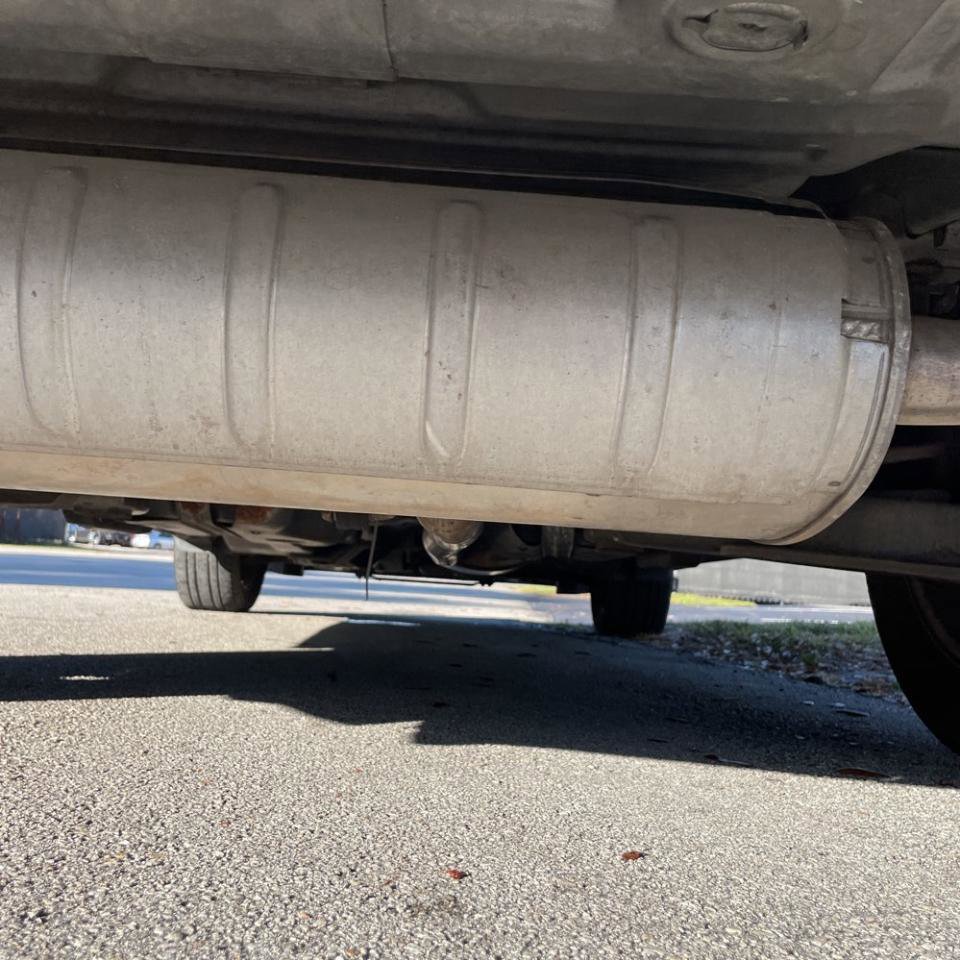 Used 2011 Chevrolet Equinox LT w/ Chrome Appearance Package image 30