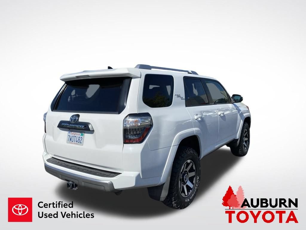 Certified 2017 Toyota 4Runner TRD Off-Road Premium AWD/4WD image 8