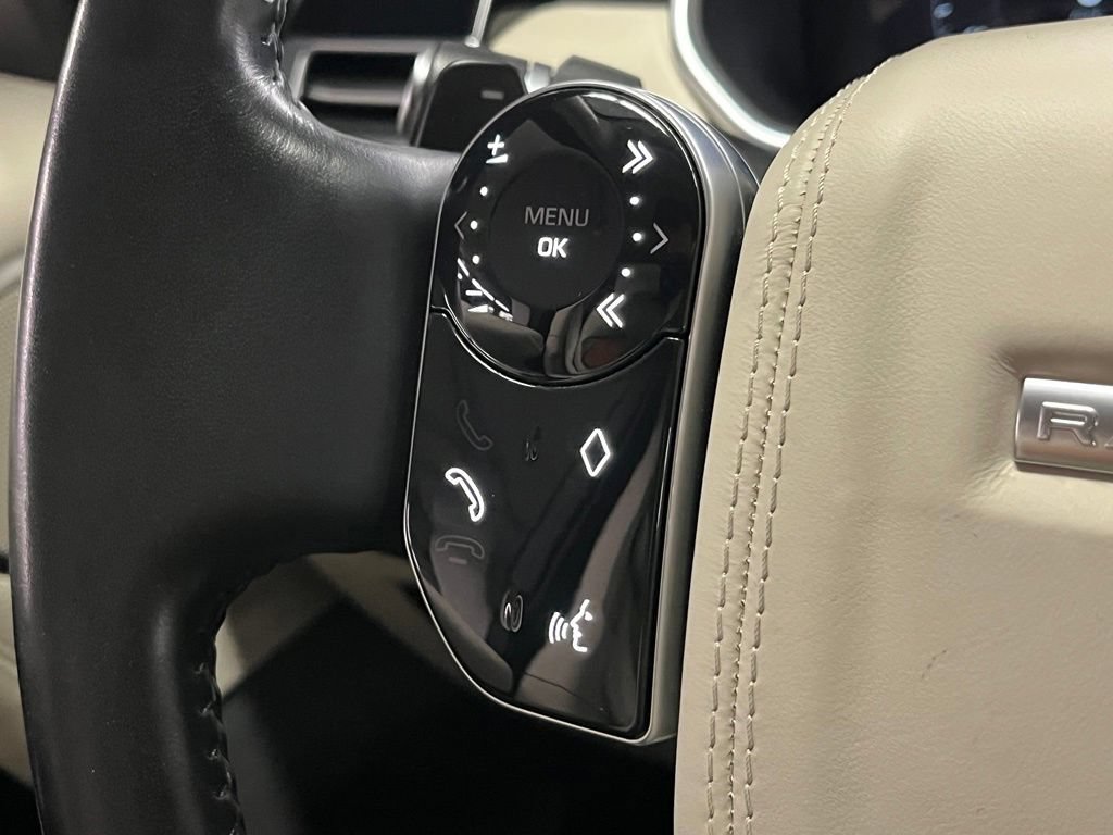 Used 2018 Land Rover Range Rover HSE AWD/4WD image 24