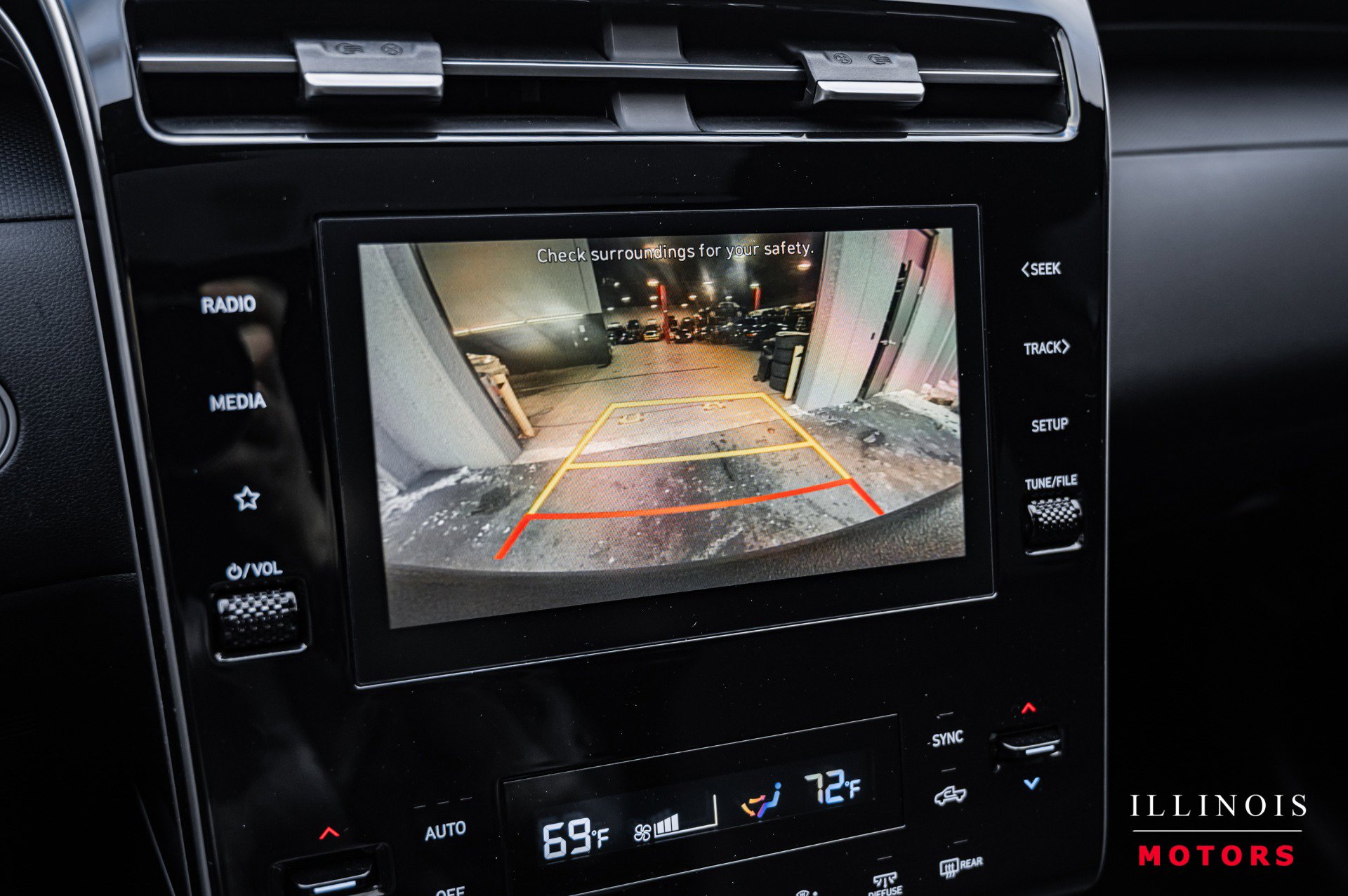 Used 2022 Hyundai Santa Cruz SEL Premium image 25