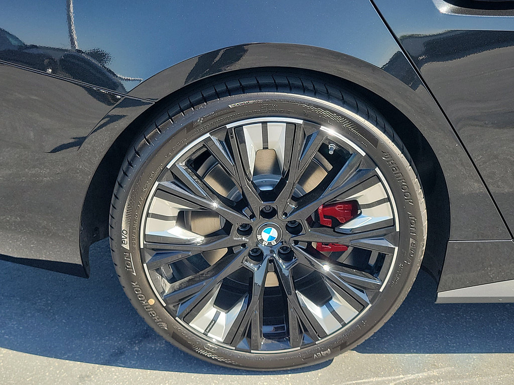 New 2026 BMW M440i w/ Parking Assistance Package RWD image 6