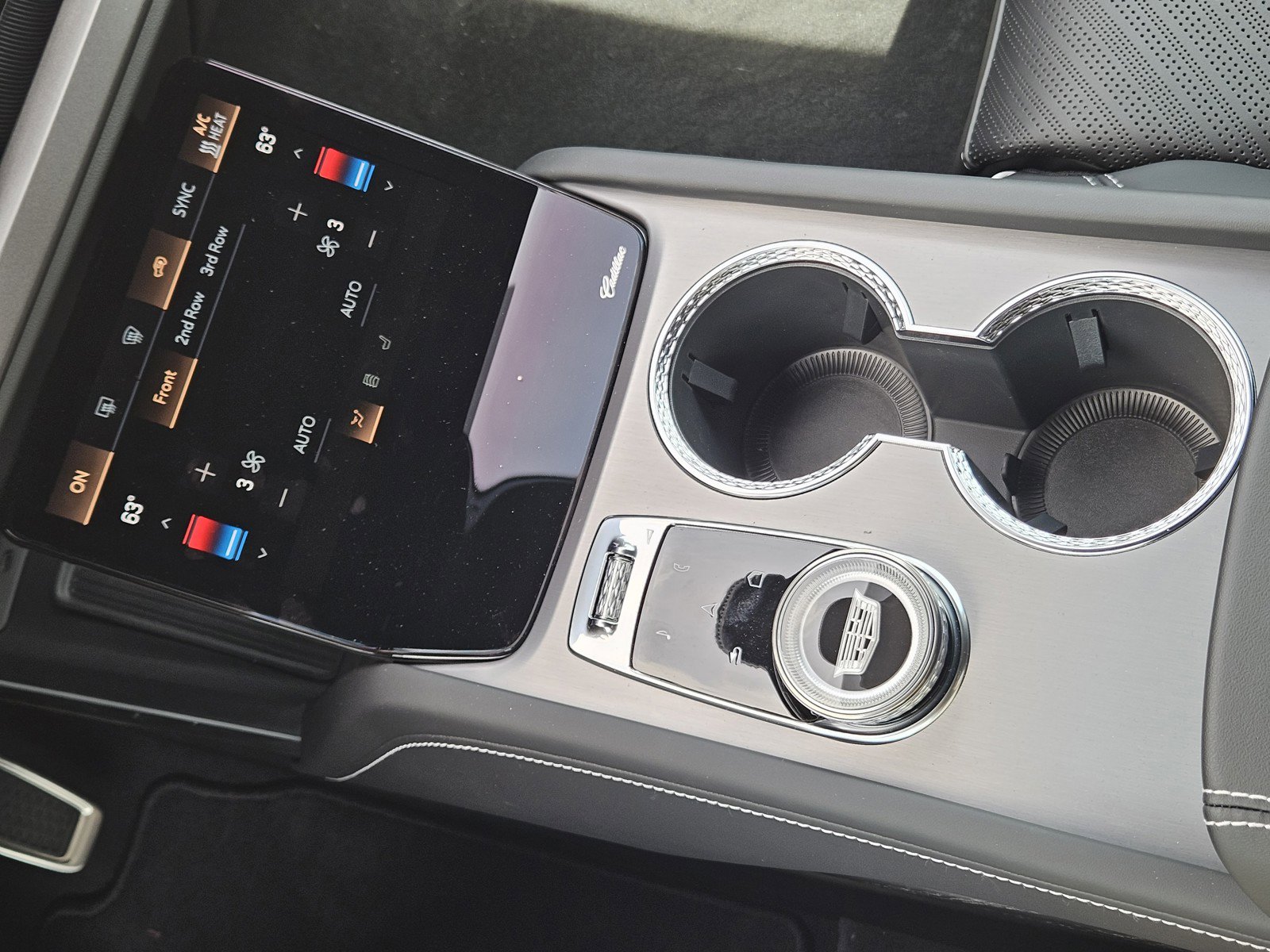 New 2026 Cadillac Vistiq Platinum AWD/4WD image 15