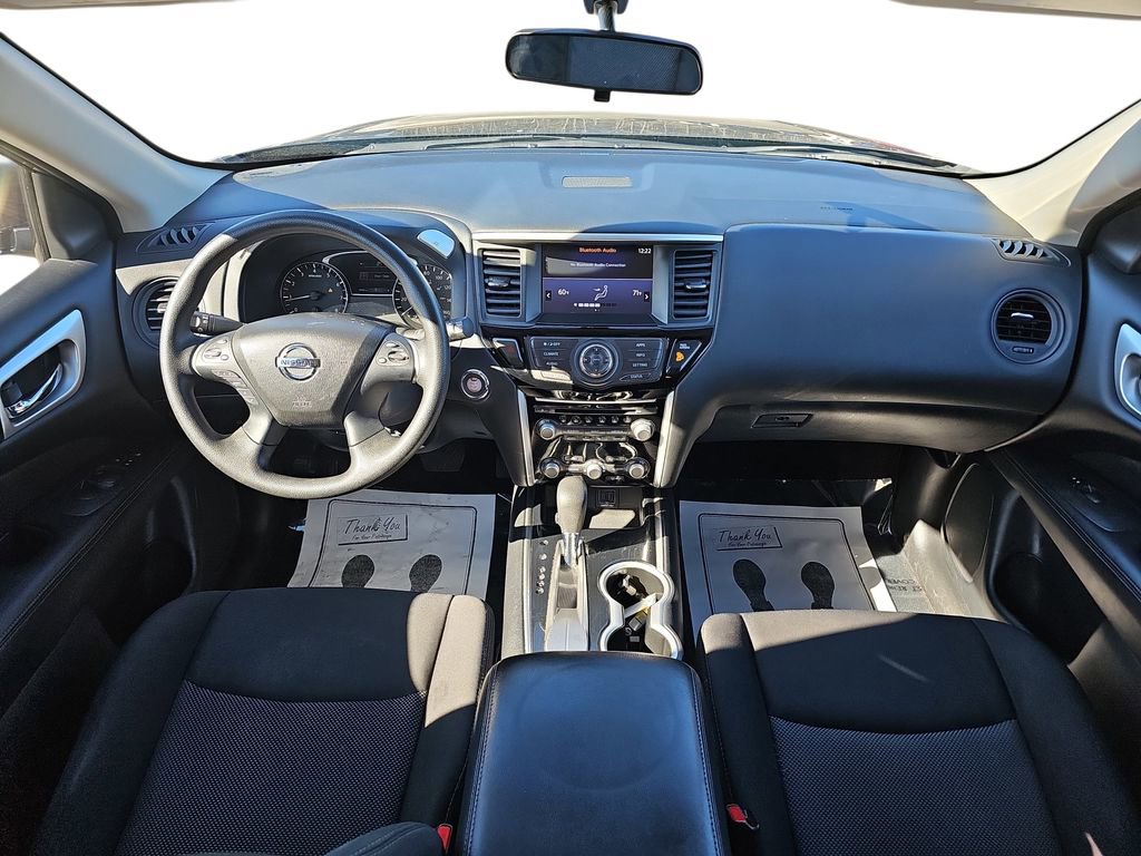 Used 2019 Nissan Pathfinder S image 12