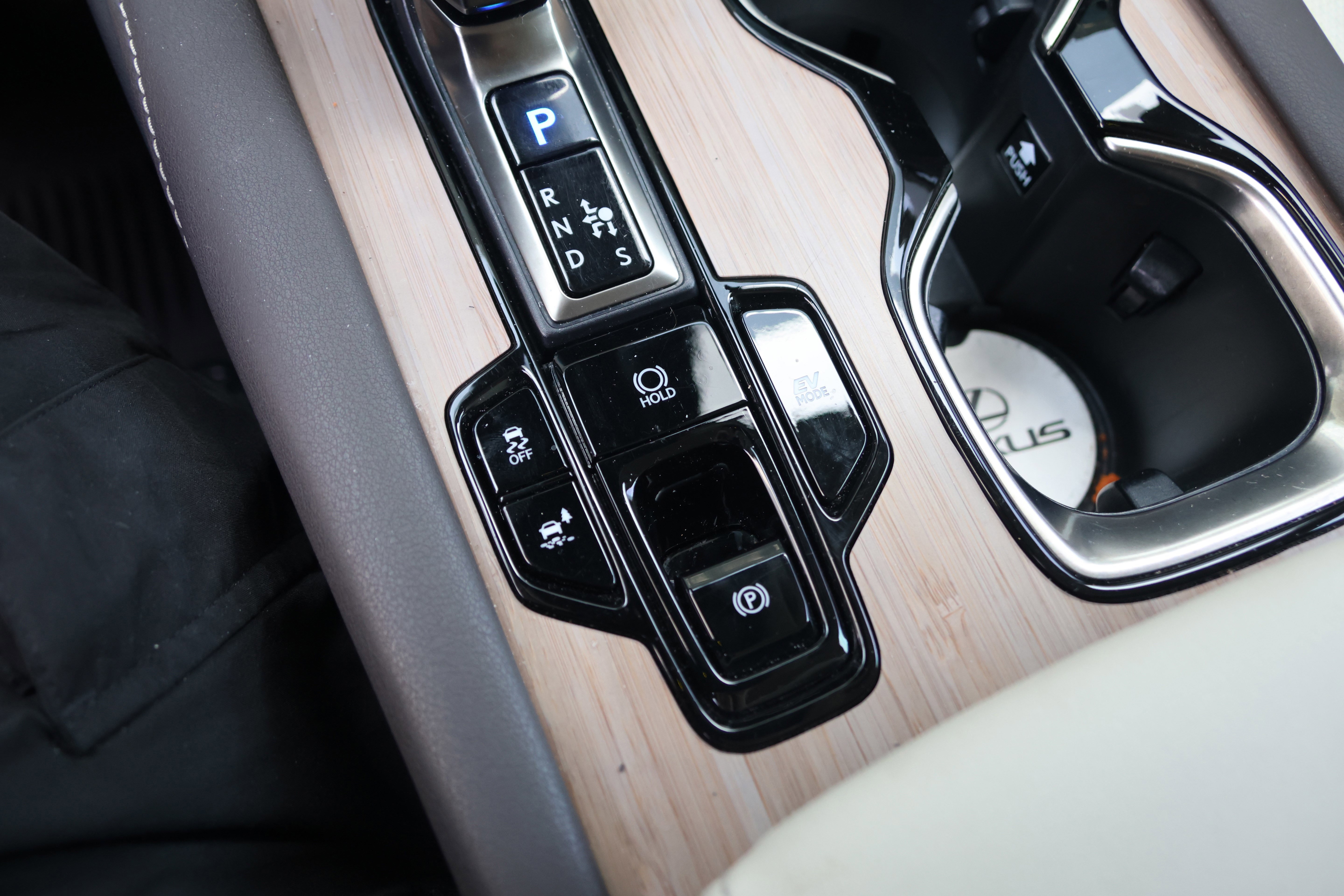 Certified 2023 Lexus RX 350 w/ Accessory Package (Z1) image 30