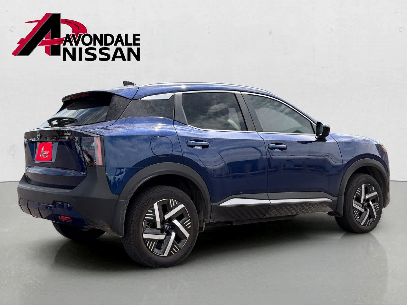 Used 2026 Nissan Kicks SV FWD image 3