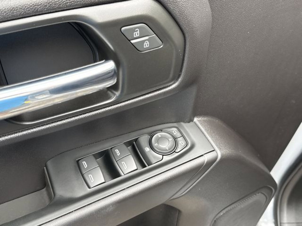 Used 2024 Chevrolet Silverado 1500 Custom AWD/4WD image 55