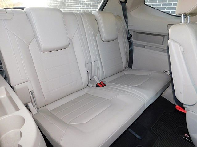 Used 2023 Volkswagen Atlas SEL Premium image 19