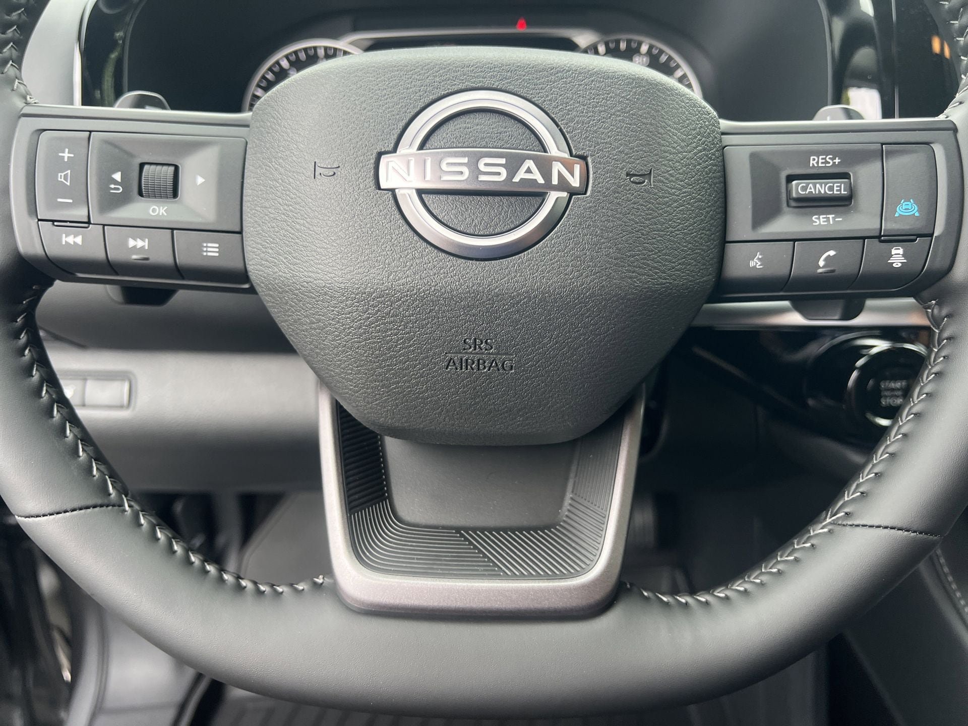 New 2026 Nissan Pathfinder SV AWD/4WD image 9