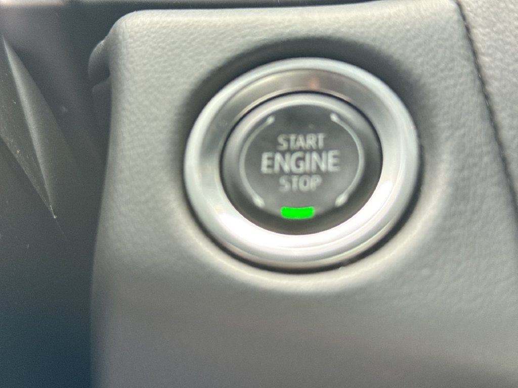 Used 2024 Chevrolet Suburban High Country AWD/4WD image 22