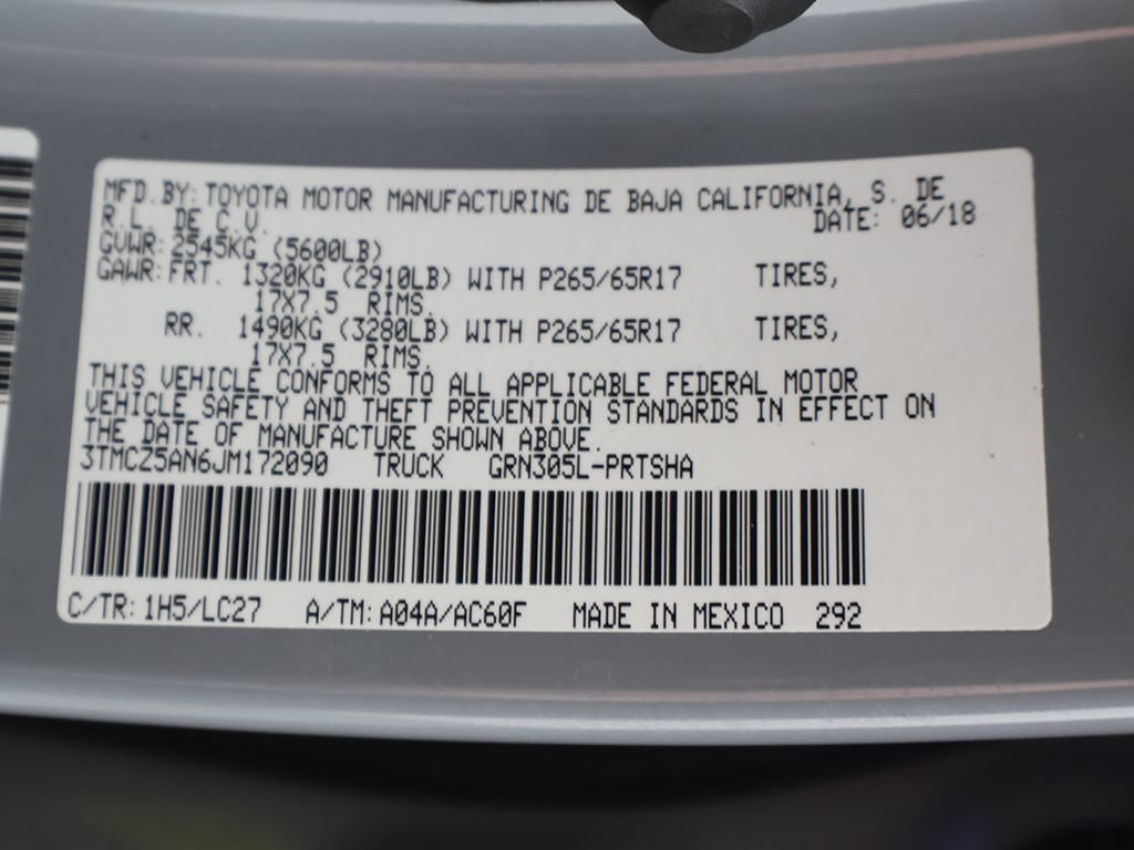 Used 2018 Toyota Tacoma TRD Sport AWD/4WD image 55