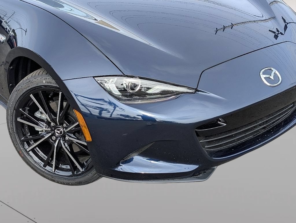 New 2026 MAZDA MX-5 Miata RF Grand Touring RWD image 5