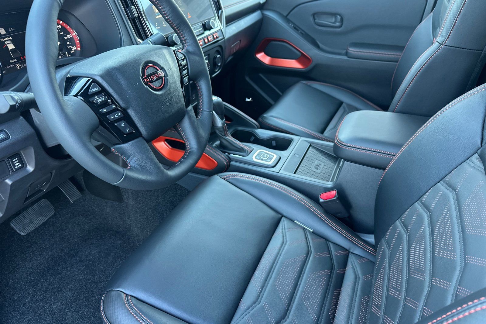 New 2026 Nissan Frontier PRO-4X w/ Pro Premium Package image 10