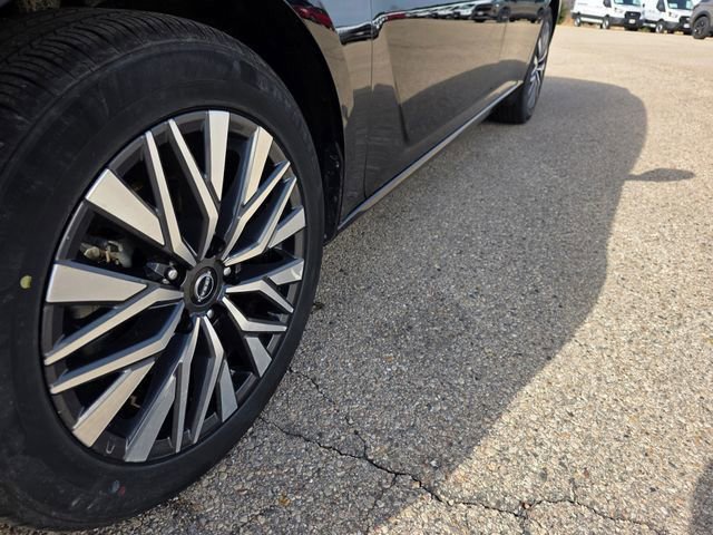 Used 2024 Nissan Altima 2.5 SV image 33