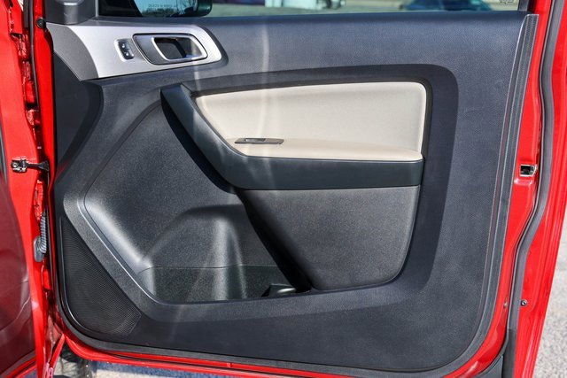 Used 2020 Ford Ranger XLT w/ FX4 Off-Road Package image 15