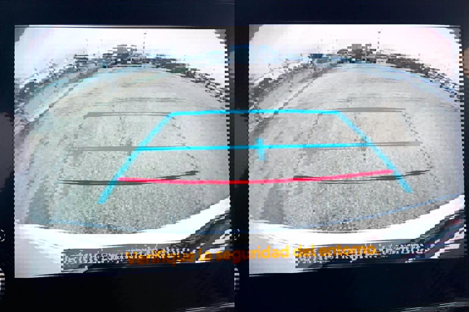 Used 2023 Toyota Highlander XLE image 26