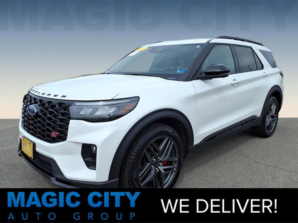 Certified 2025 Ford Explorer ST image 1