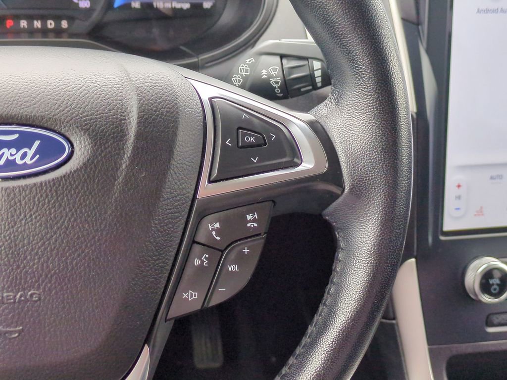 Used 2023 Ford Edge SEL image 14