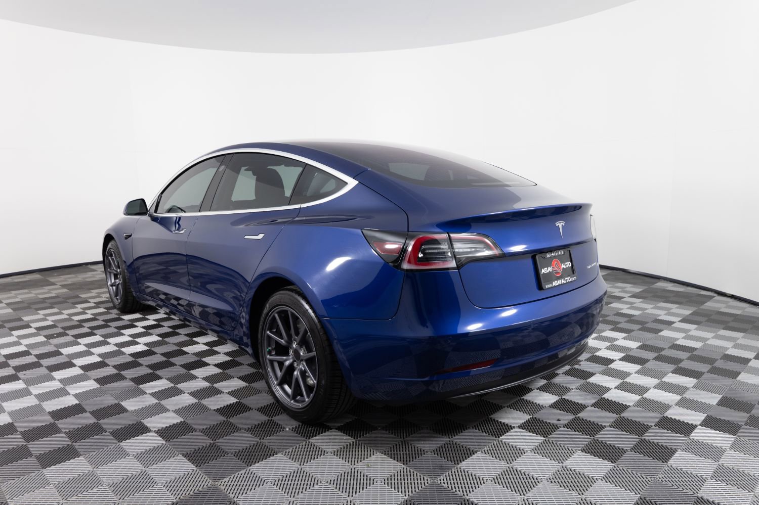 Used 2019 Tesla Model 3 Long Range image 4