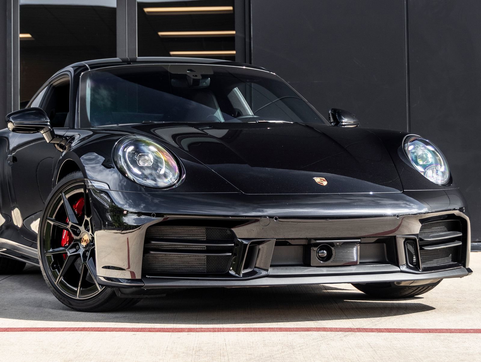 Used 2026 Porsche 911 Carrera 4S image 9