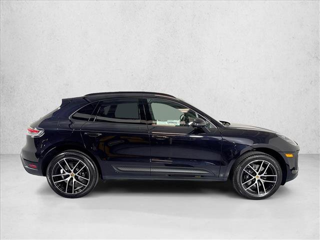 Used 2026 Porsche Macan AWD/4WD image 8