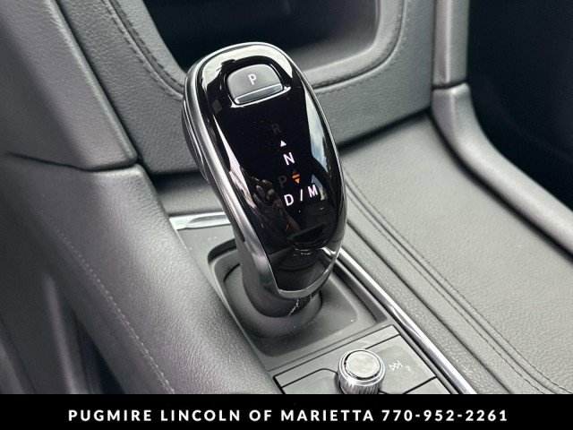 Used 2025 Cadillac XT6 Luxury image 30