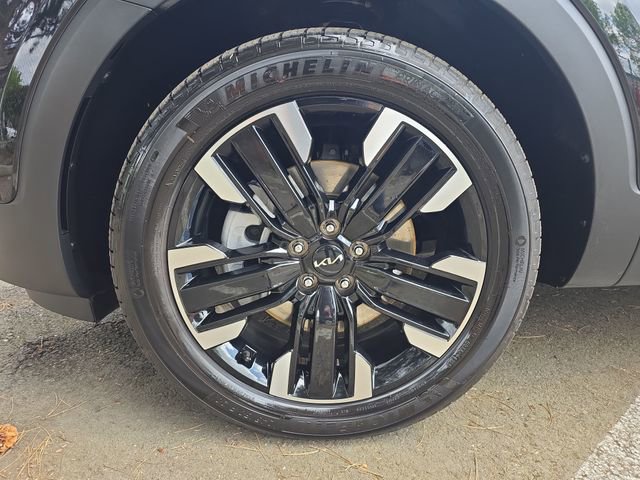 Used 2025 Kia Telluride SX Prestige AWD/4WD image 29
