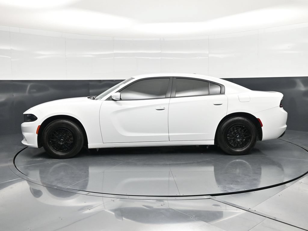 Used 2022 Dodge Charger SXT RWD image 6