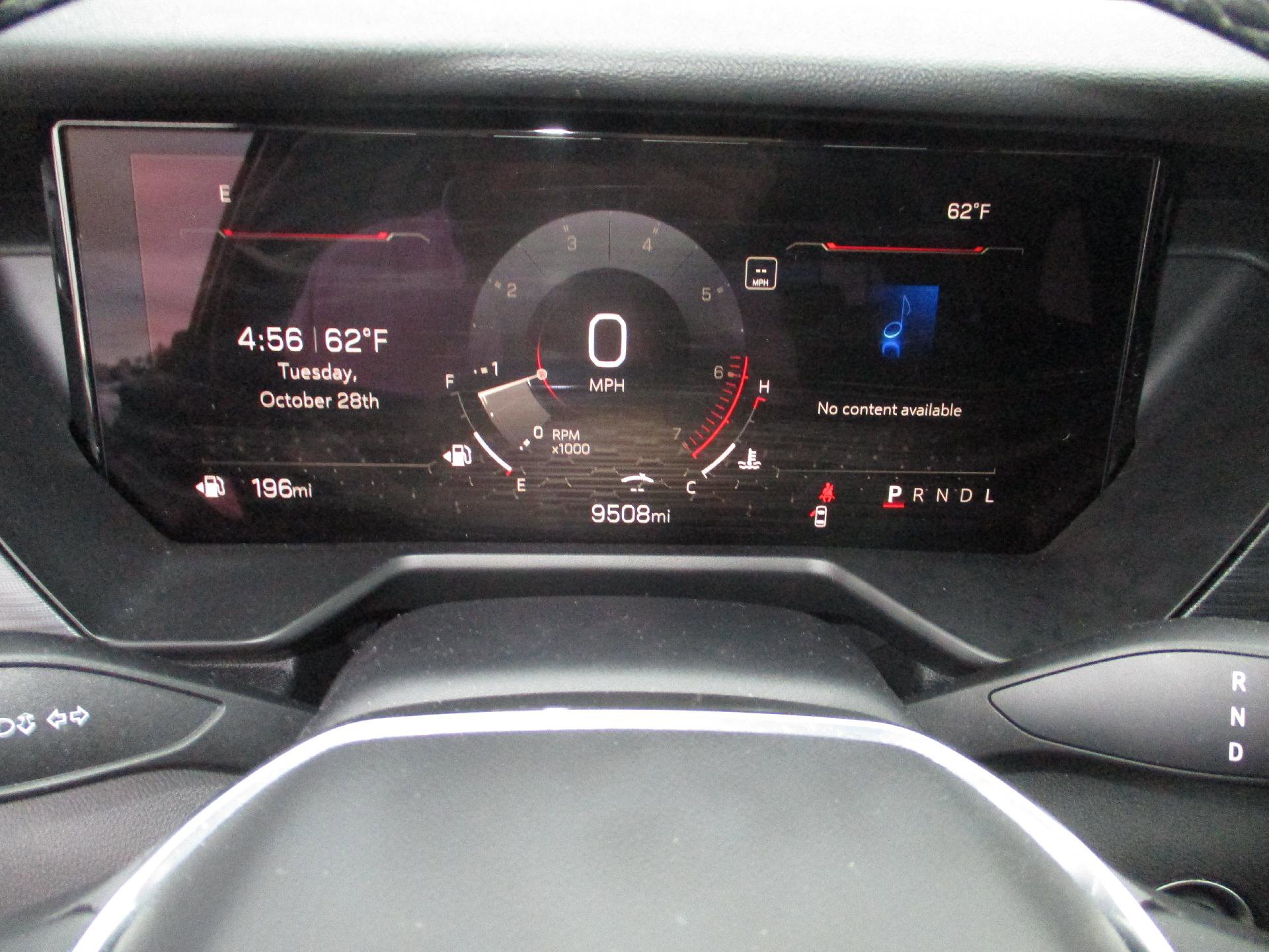 Used 2025 GMC Acadia Elevation image 14