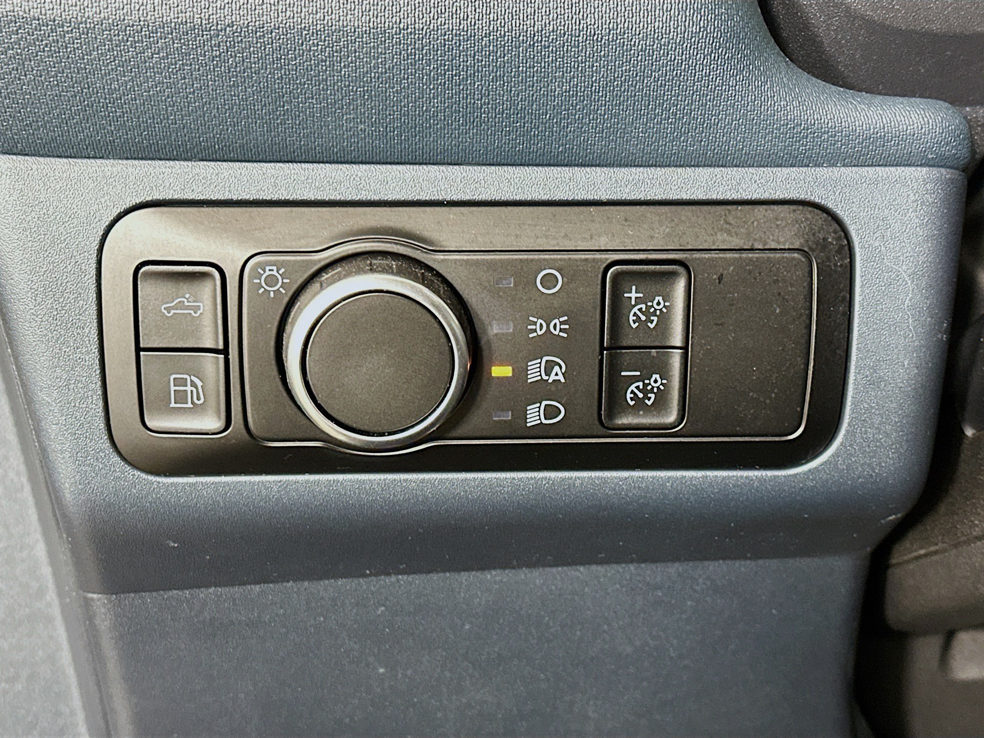 Used 2024 Ford Maverick Lariat w/ Black Appearance Package FWD image 17