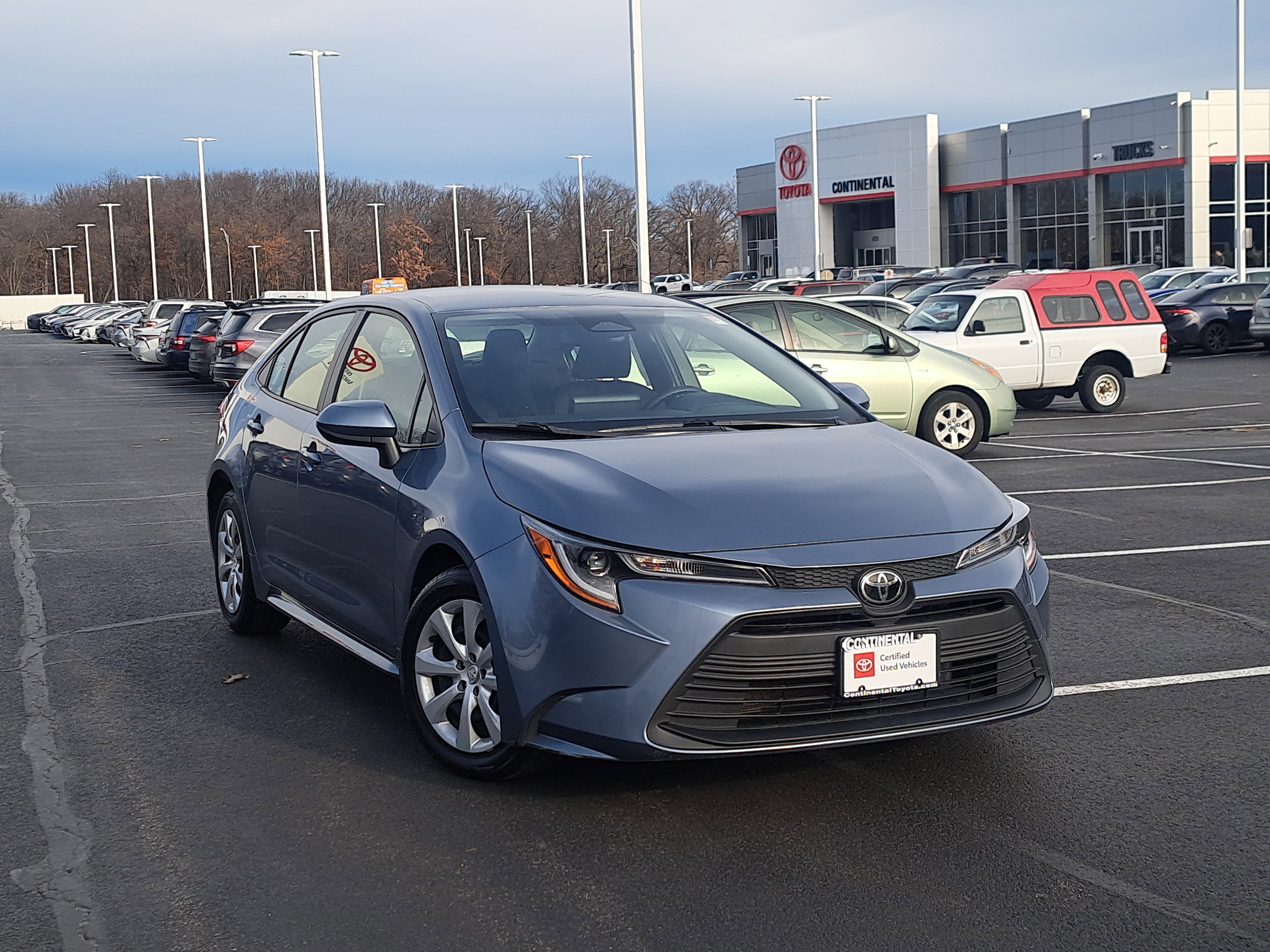 Certified 2023 Toyota Corolla LE image 31