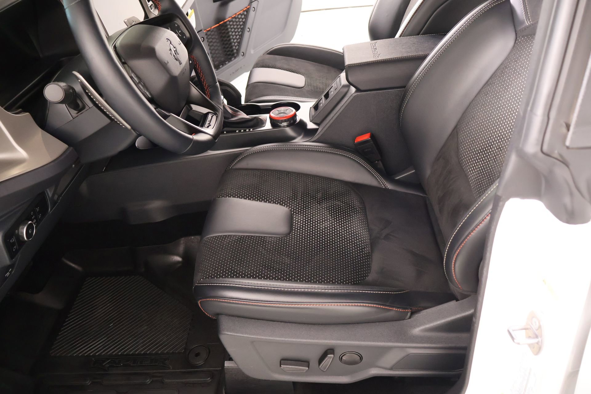 Used 2024 Ford Bronco Raptor AWD/4WD image 12