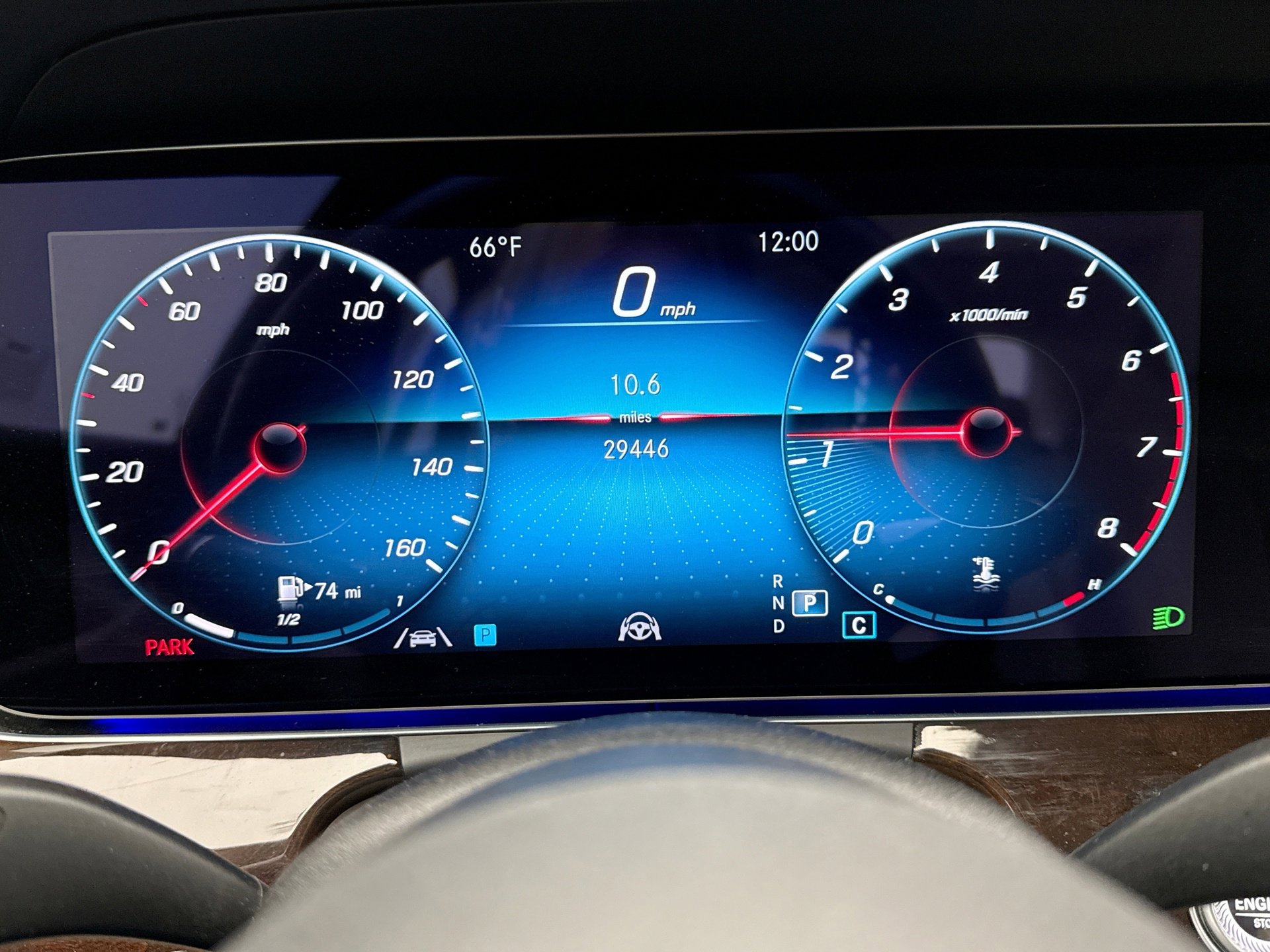 Used 2022 Mercedes-Benz E 350 4MATIC Sedan image 13