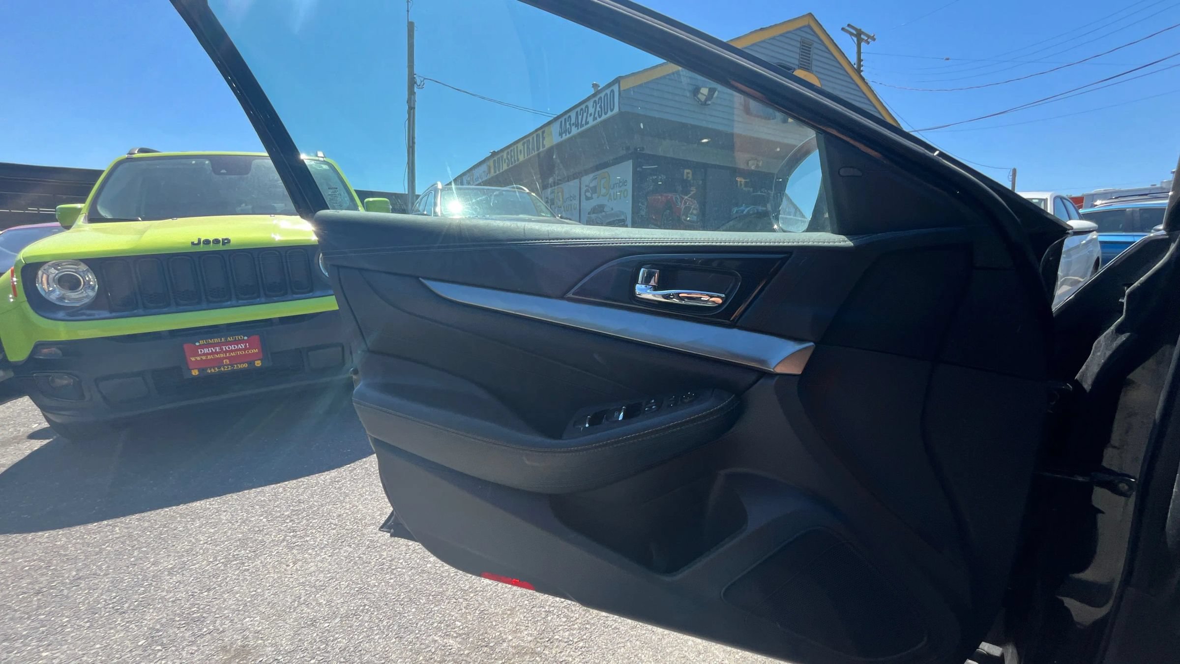 Used 2020 Nissan Maxima 3.5 SV w/ Floor Mat Group FWD image 19